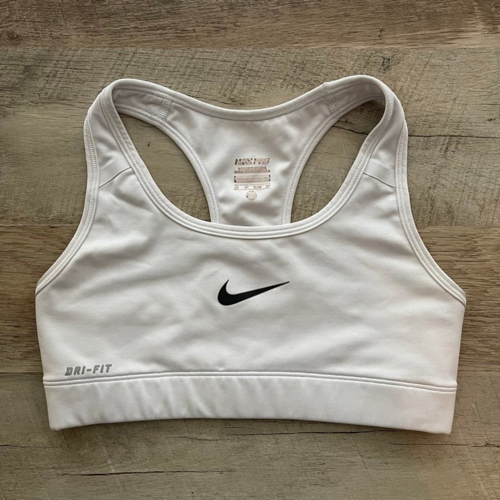 Nike Pro Dri-Fit Sports Bra
